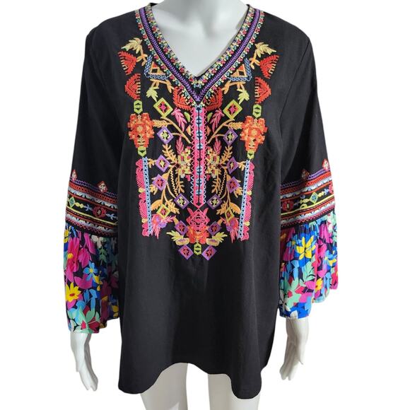 Calessa Womens Black Embroidered Bell Sleeve V-Neck‎ Peasant Tunic Top Size L - Picture 7 of 11